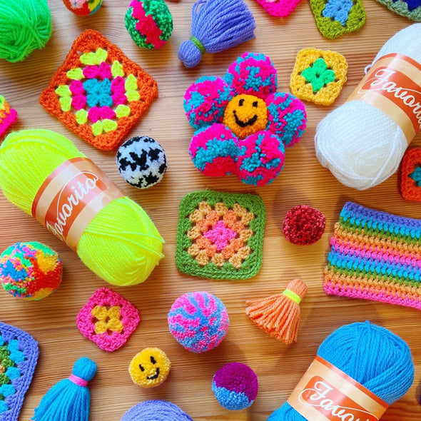 Favorito Yarn The Neon Tea Party 